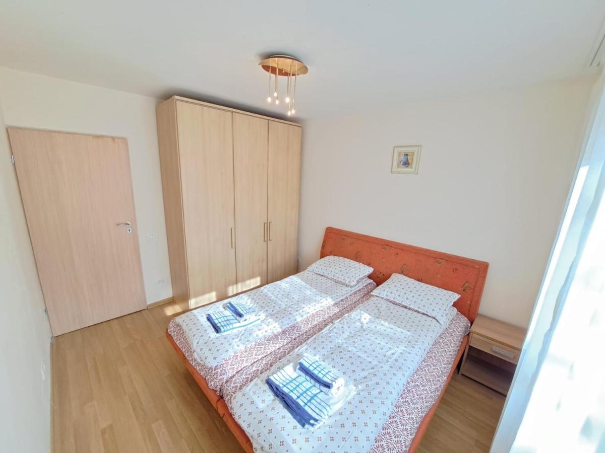 Bine Ati Venit La Maria Str Ion Alexandru Nr 1 Bl 14 Ap 1 Διαμέρισμα Αράντ Εξωτερικό φωτογραφία